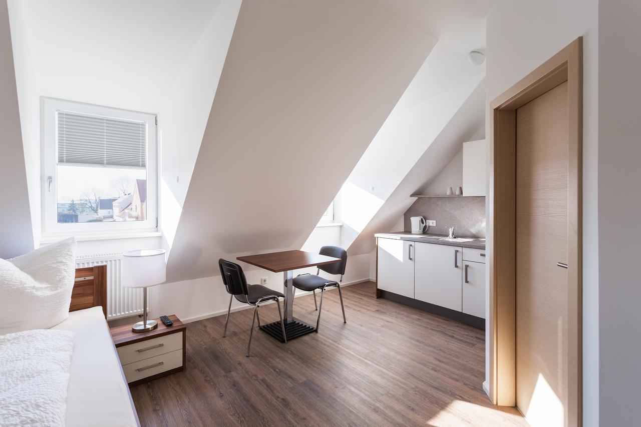 Greenpartment Boardinghouse Neustadt Neustadt an der Donau Exterior foto