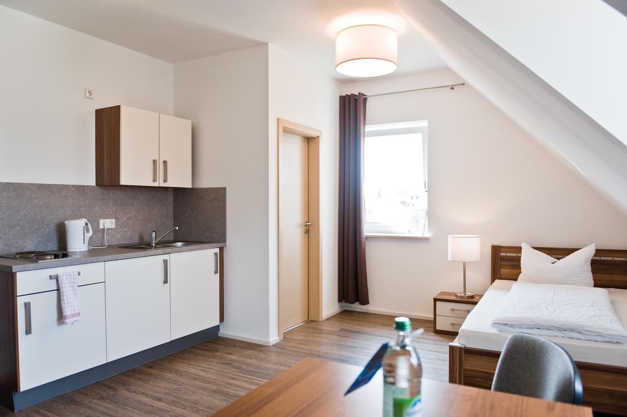 Greenpartment Boardinghouse Neustadt Neustadt an der Donau Exterior foto
