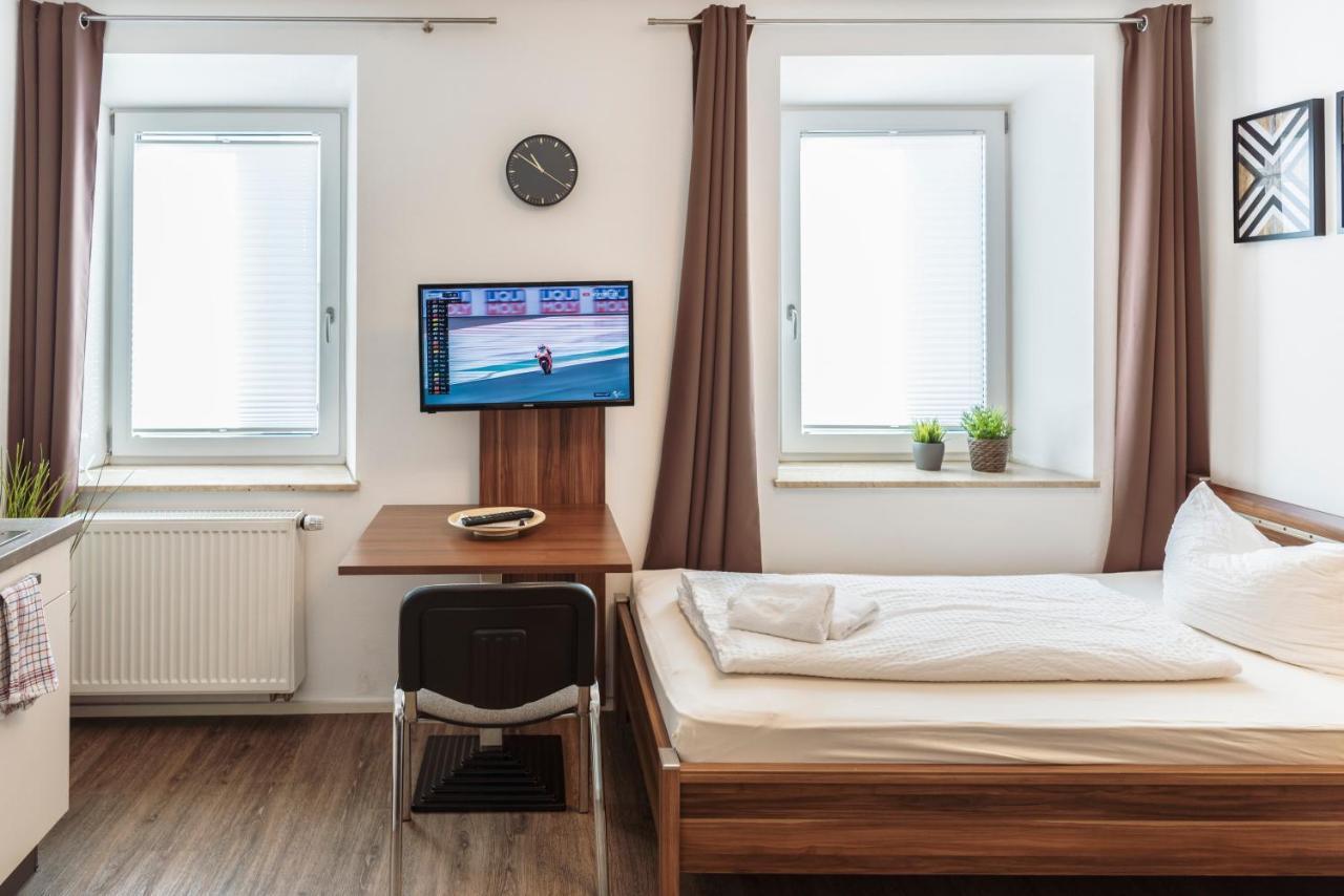 Greenpartment Boardinghouse Neustadt Neustadt an der Donau Exterior foto